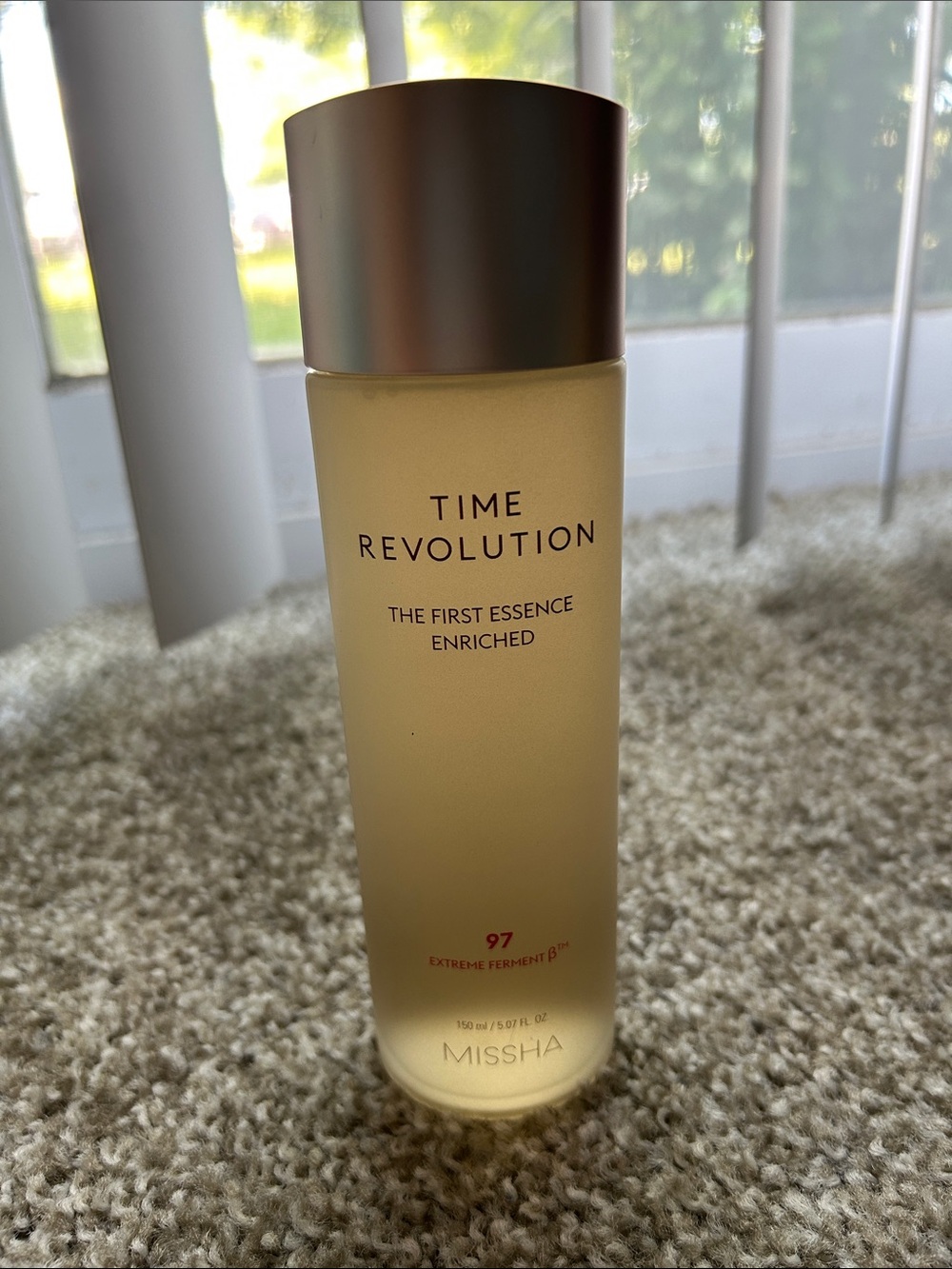 Time Revolution The First Essence Enriched - Light Amber